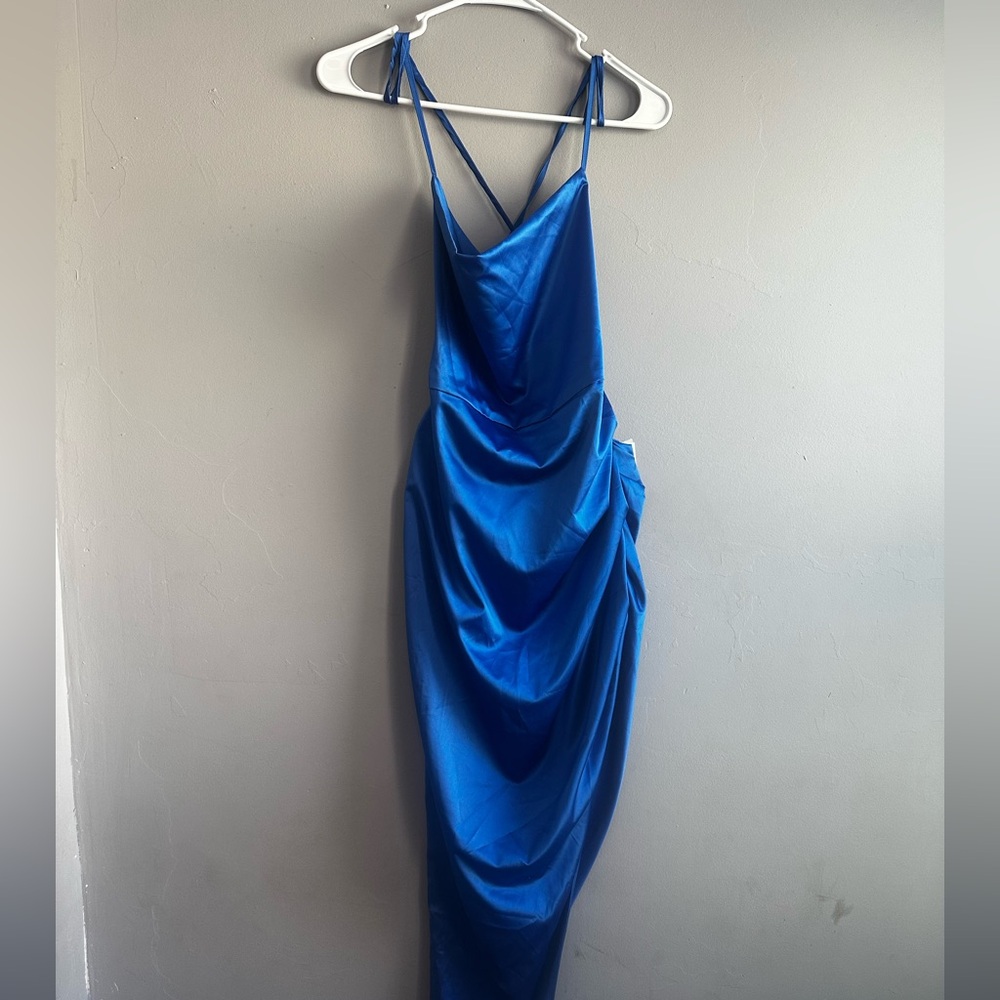 Chic Backless Blue Dress